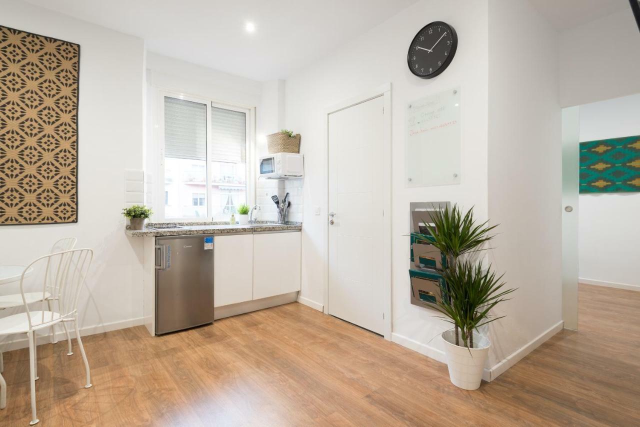 Apartamento Alameda De Colon Apartment มาลากา ภายนอก รูปภาพ