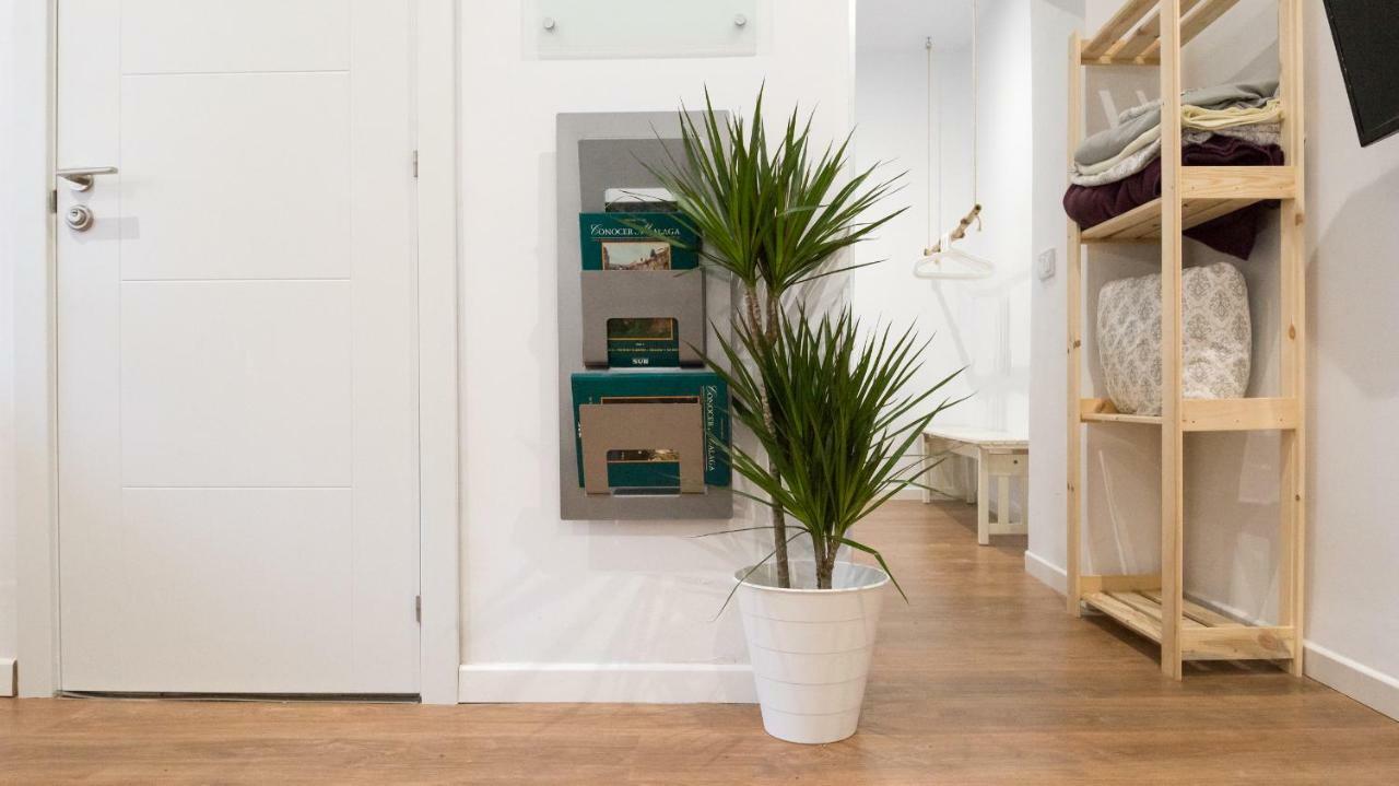 Apartamento Alameda De Colon Apartment มาลากา ภายนอก รูปภาพ